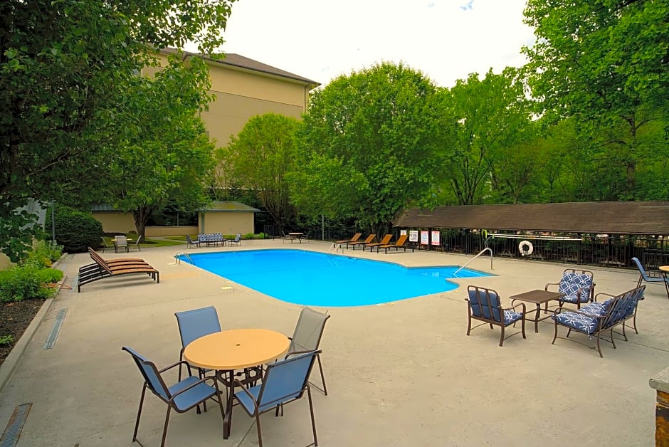 Glenstone Lodge
