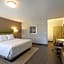 GreenTree Pasadena Inn