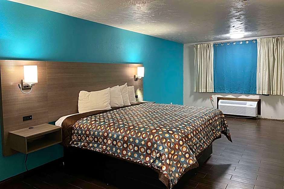 Baymont by Wyndham Bellevue - Omaha