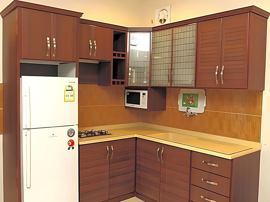 Rest Night Hotel Suites - Al Nafal