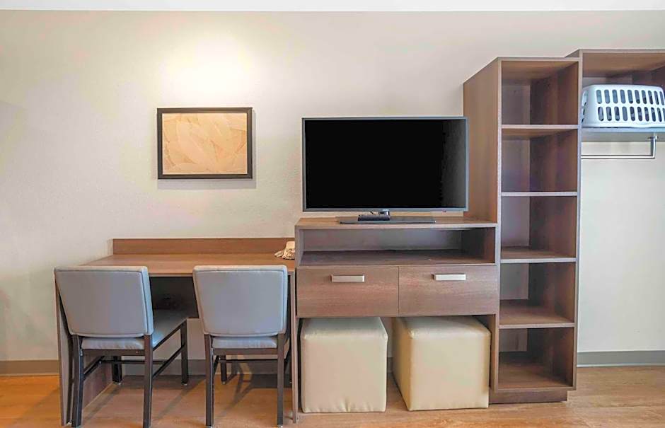 Extended Stay America Select Suites - Charlotte - Northlake