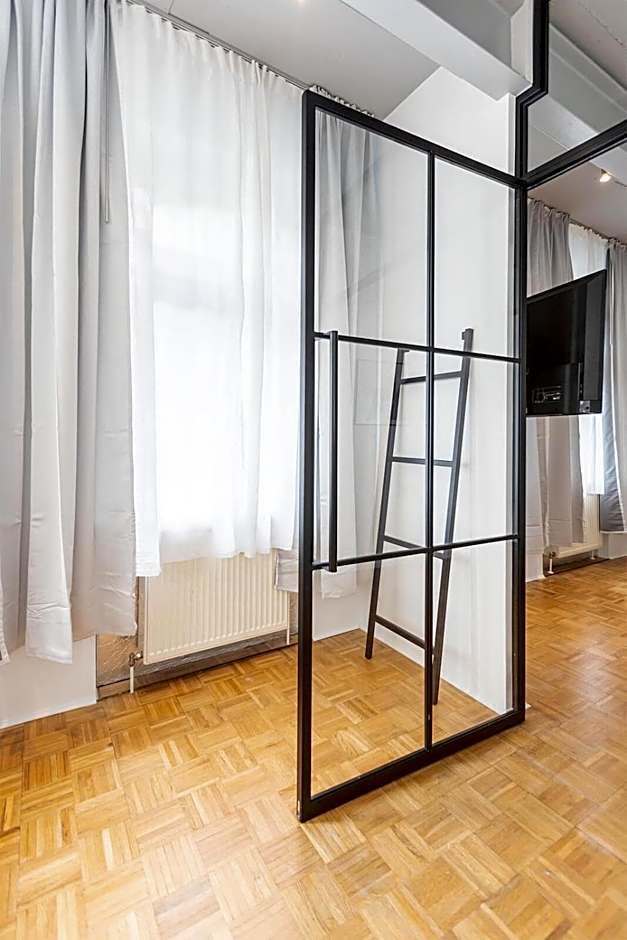 Green Residence Boutique Lofts & Villa am Park