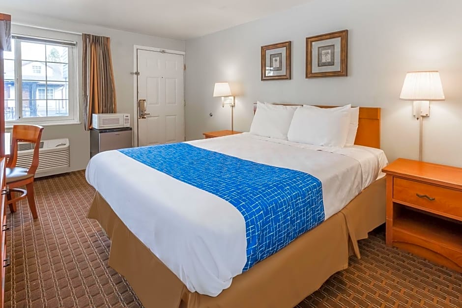 Travelodge by Wyndham Eugene Downtown/University of Oregon