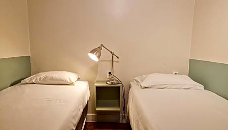 Standard Twin Room with Shared Bathroom