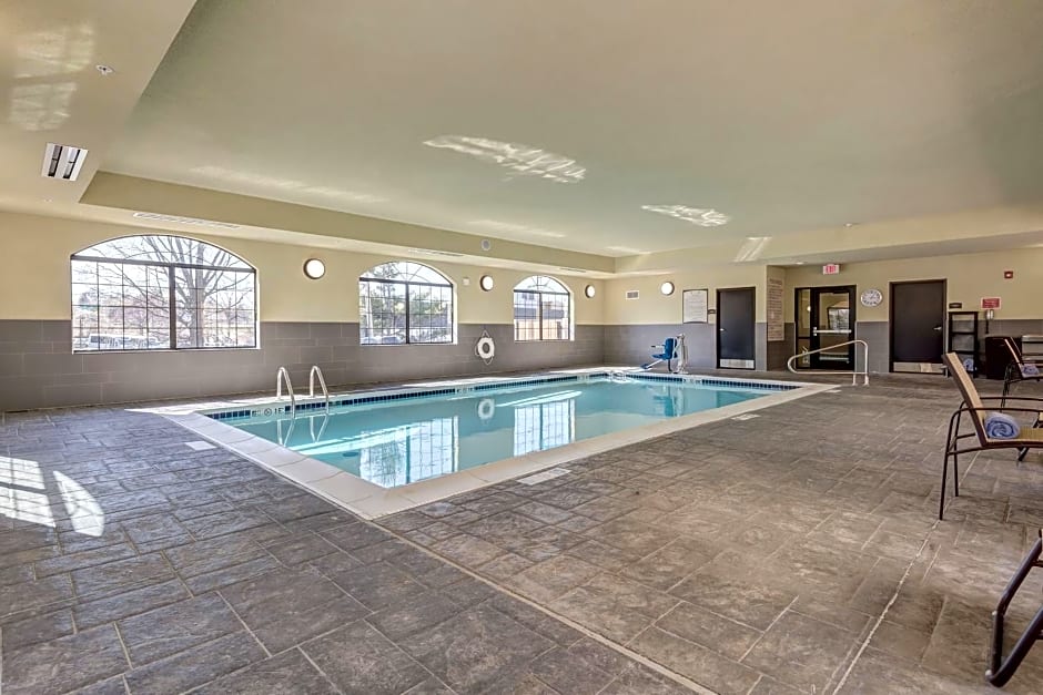 Staybridge Suites : St Louis - Westport By IHG