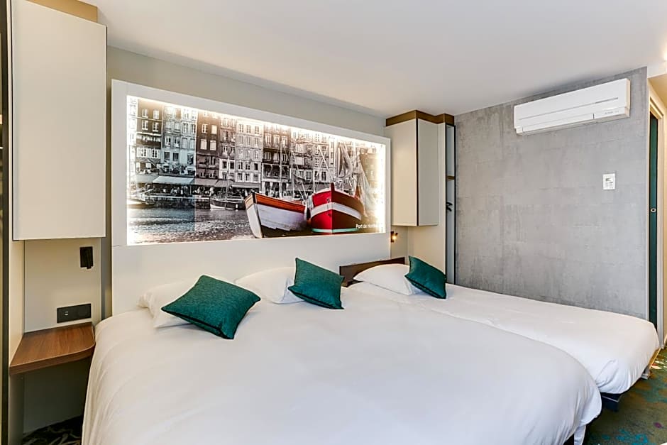 Brit Hotel Caen Nord - Mémorial