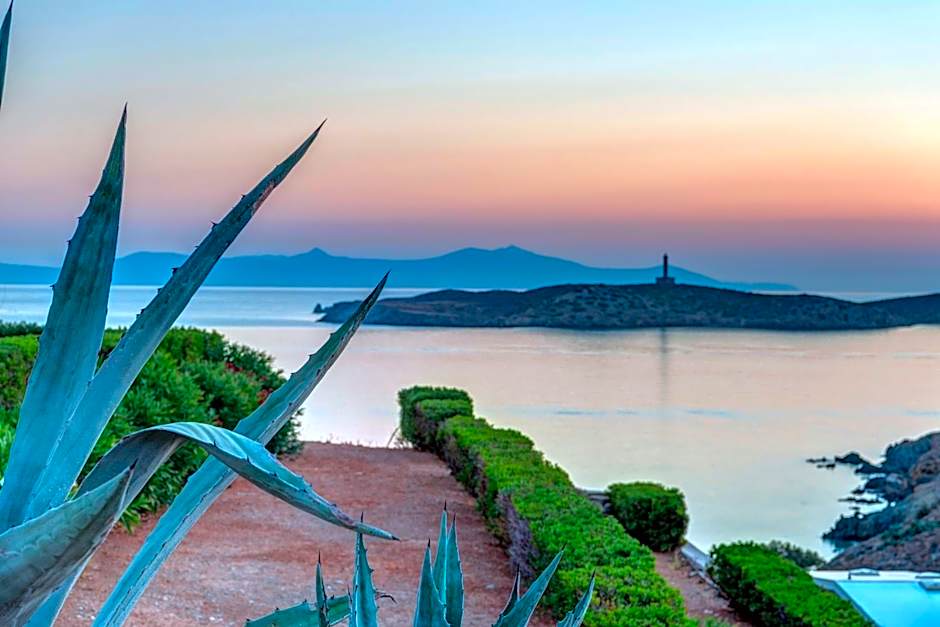 Sunrise Beach Suites