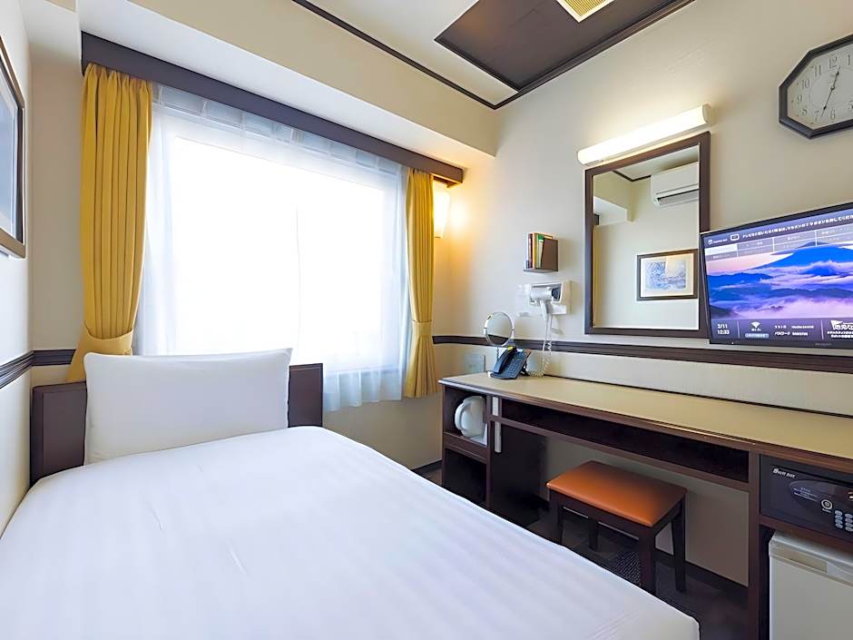 Toyoko Inn Nagoya Marunouchi