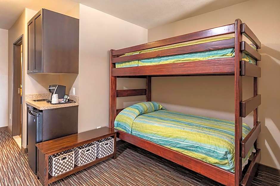 Holiday Inn Express & Suites Indio - Coachella Valley By IHG