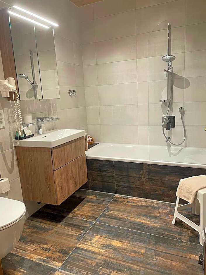 Hotel Restaurant Neu Meran