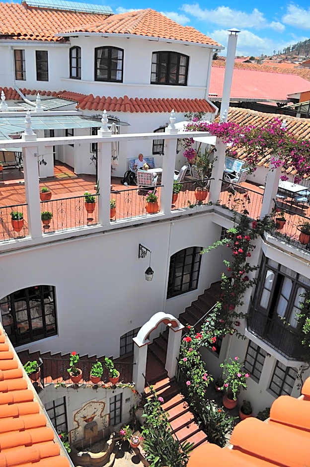 El Hotel de Su Merced