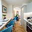 Naxi Suites