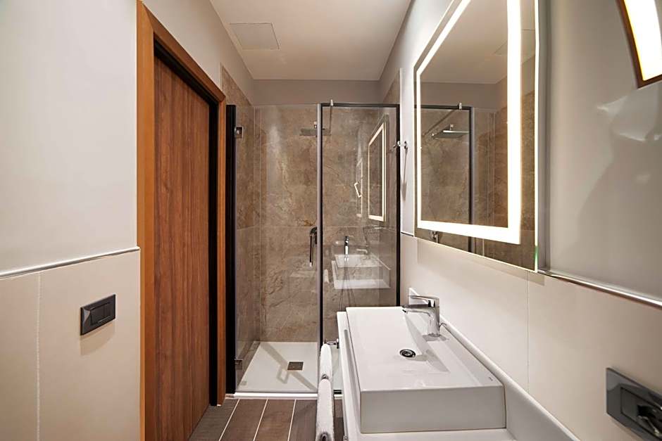 Radisson Hotel Nola Naples