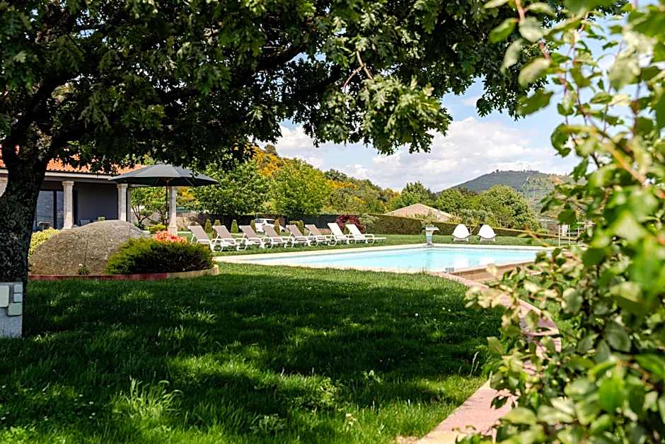 Ladeira Suites, a Douro Retreat by HostWise