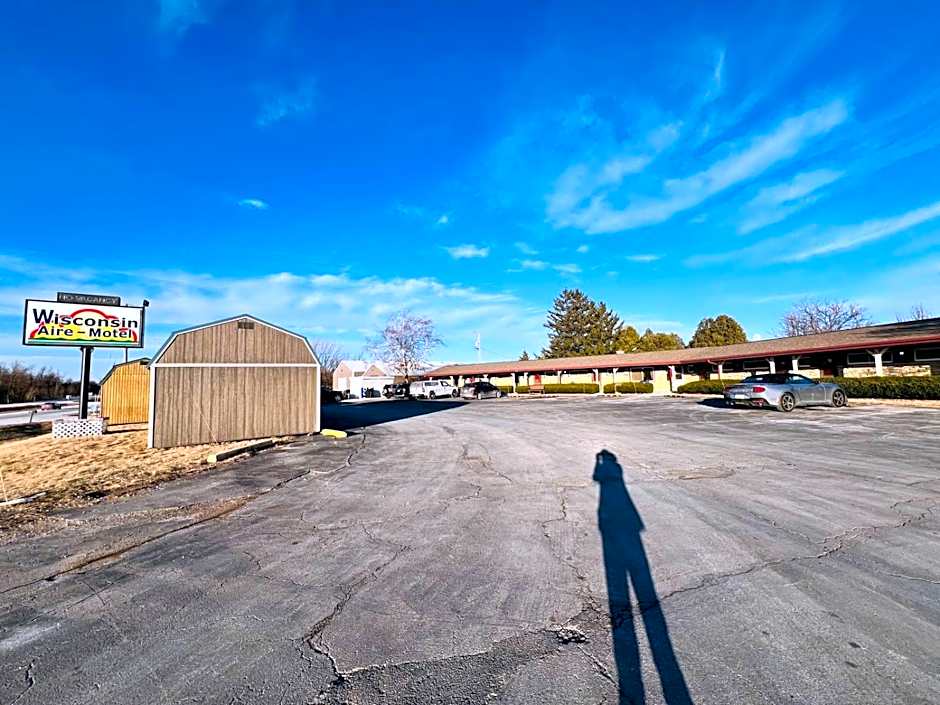 Wisconsin-Aire Motel By OYO Random Lake