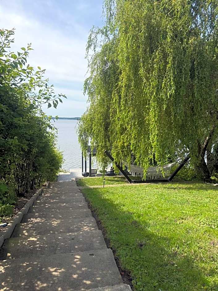 Apartamenty Fuleda nad jeziorem Dobskim Mazury Holiday