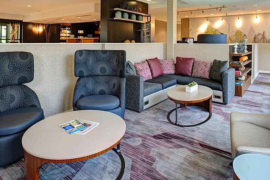 Courtyard By Marriott Chicago Oakbrook Terrace