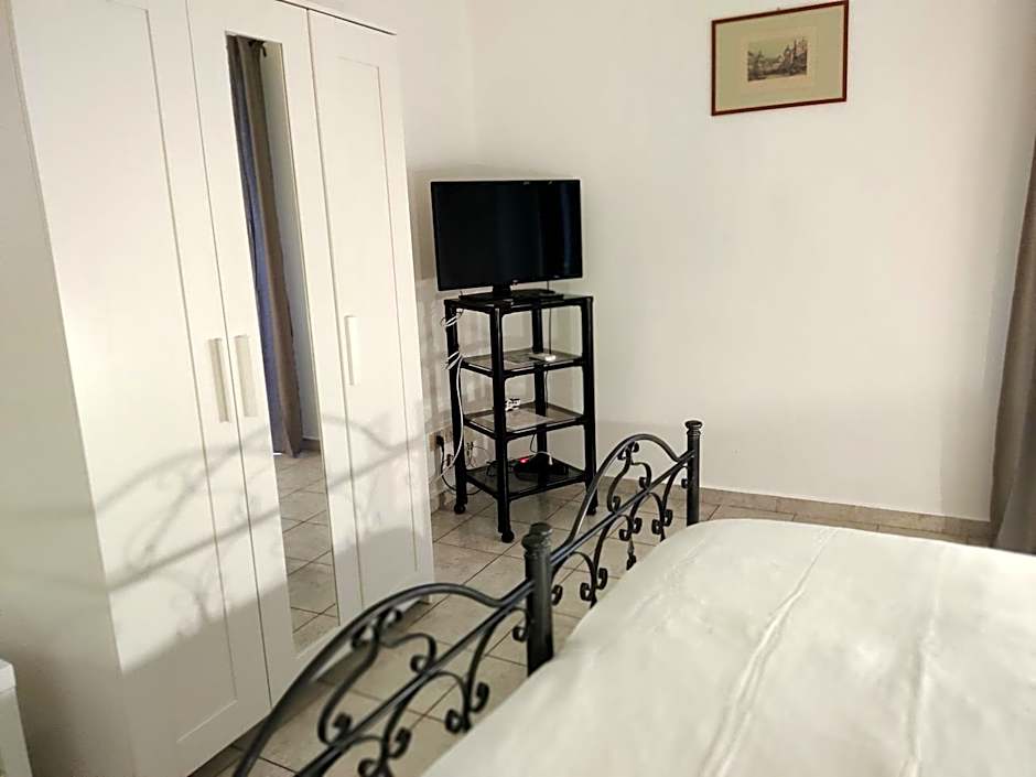 Crispi Accomodation B&B