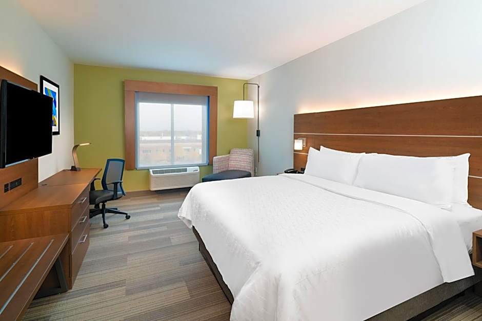 Holiday Inn Express & Suites St Peters By IHG