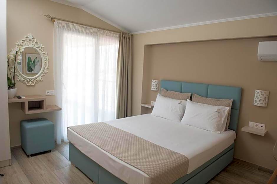 Ammos Beach Seaside Luxury Suites Hotel