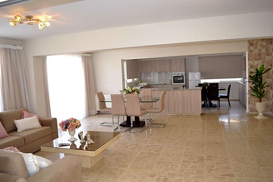 Marianna Hotel Apartments