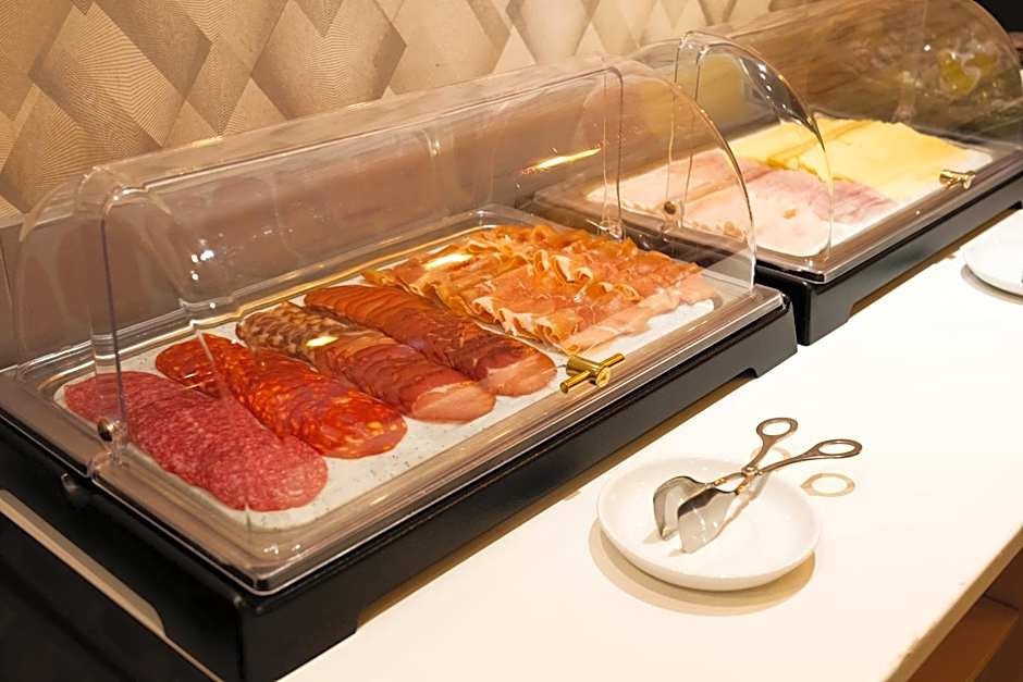 Hotel Puerta del Mar - Adults Recommended