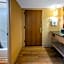 La Quinta Inn & Suites by Wyndham Deerfield Beach I-95