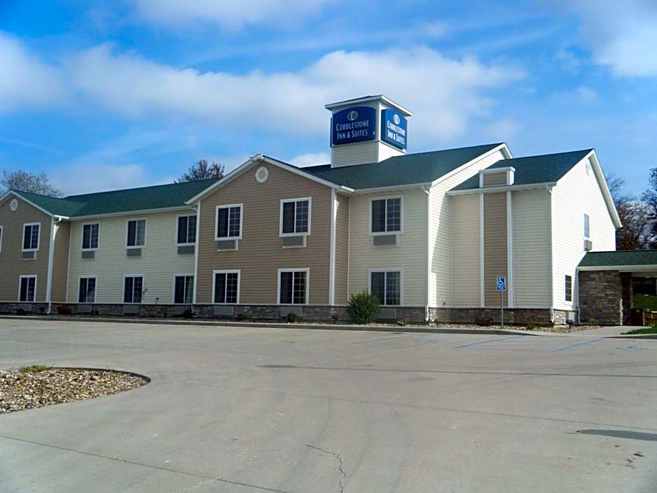 Cobblestone Inn & Suites - Bloomfield