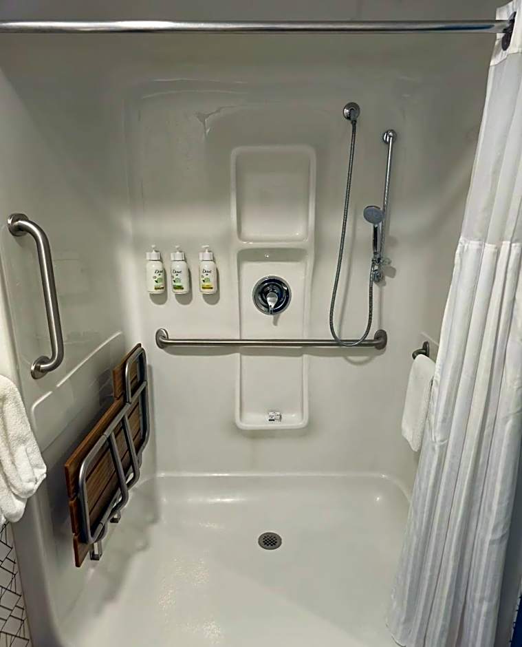 Sternwheeler Hotel & Conference Centre, Trademark by Wyndham