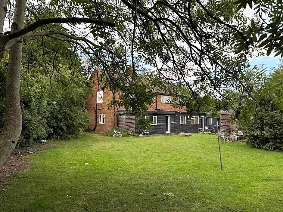 Charde Guest House