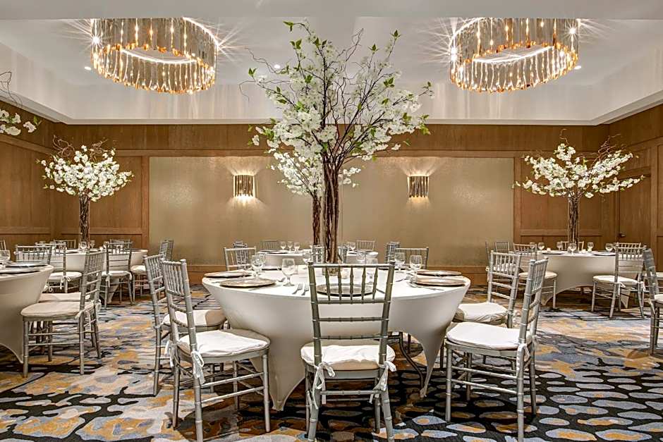 Sheraton Eatontown Hotel