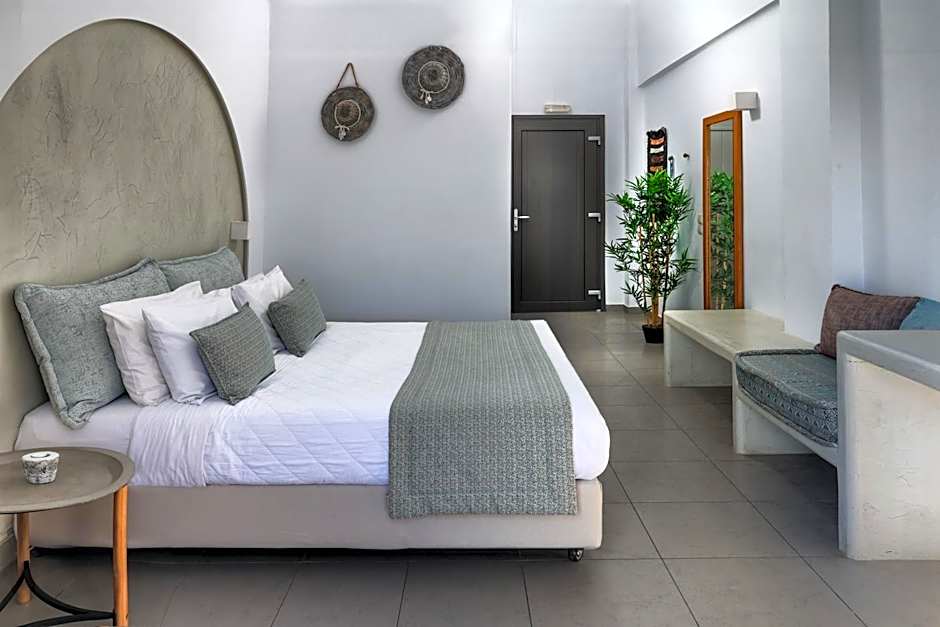 Amity Suites - Adults Only