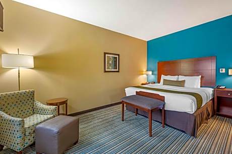 King Room with Spa Bath