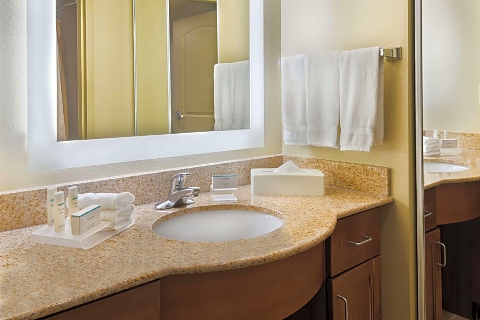 Photo 1 of 5 of 1 King Bed Suite, Hearing Accessible
