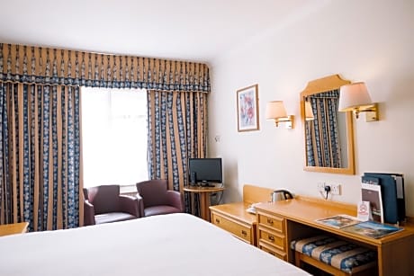 Double or Twin Room with Garden View