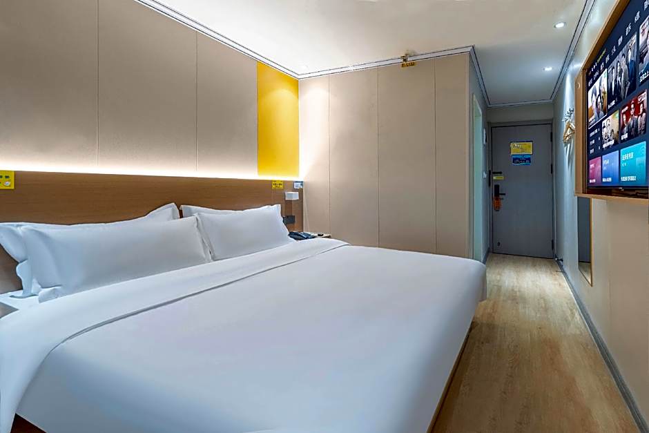 7 Days Inn Urumqi Altai Road Airport