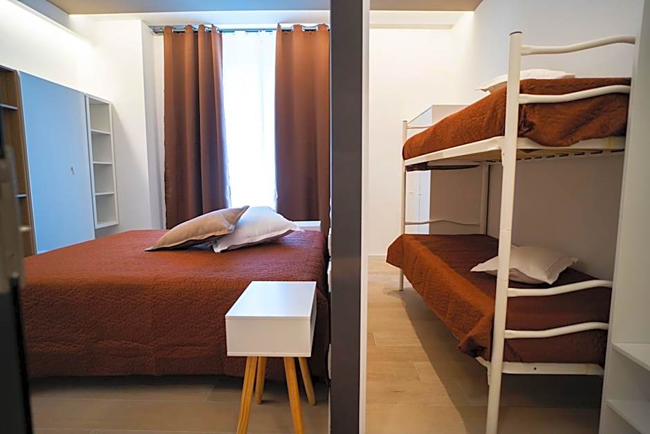 L' Angolo dei poeti - Bed and Breakfast