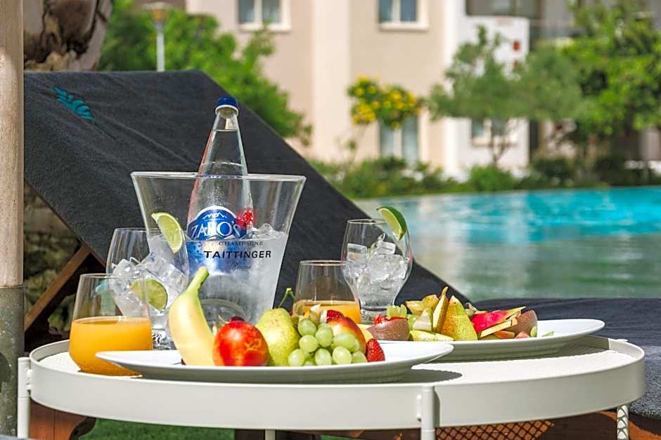 Elysia Park Luxury Holiday Residences