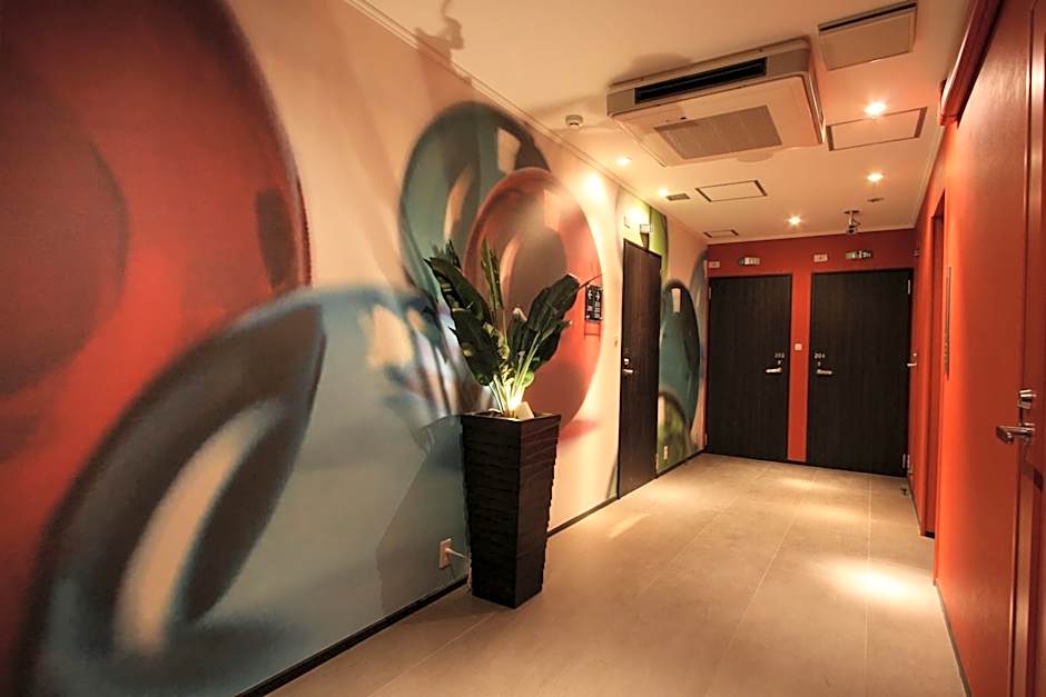 Hotel VARKIN
