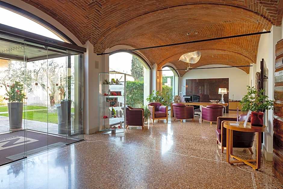 The Ziba Hotel & Spa