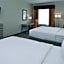 Holiday Inn Express & Suites Williams By IHG