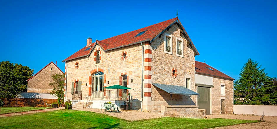 Chai du Chateau de Morteuil