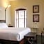 Hotel Place D'Armes