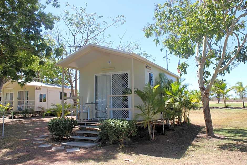 Aussie Outback Oasis Holiday Park