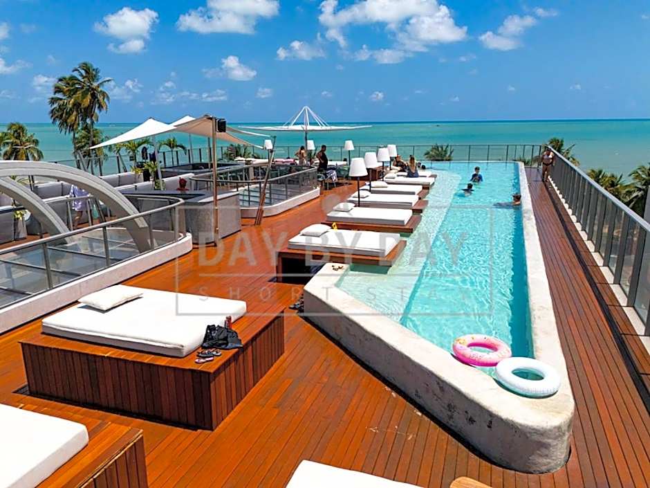 Setai Yacht by DayByDay