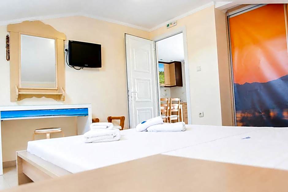 Hotel Dionysos Polichrono