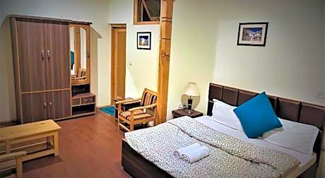 Nirila Guest House Leh