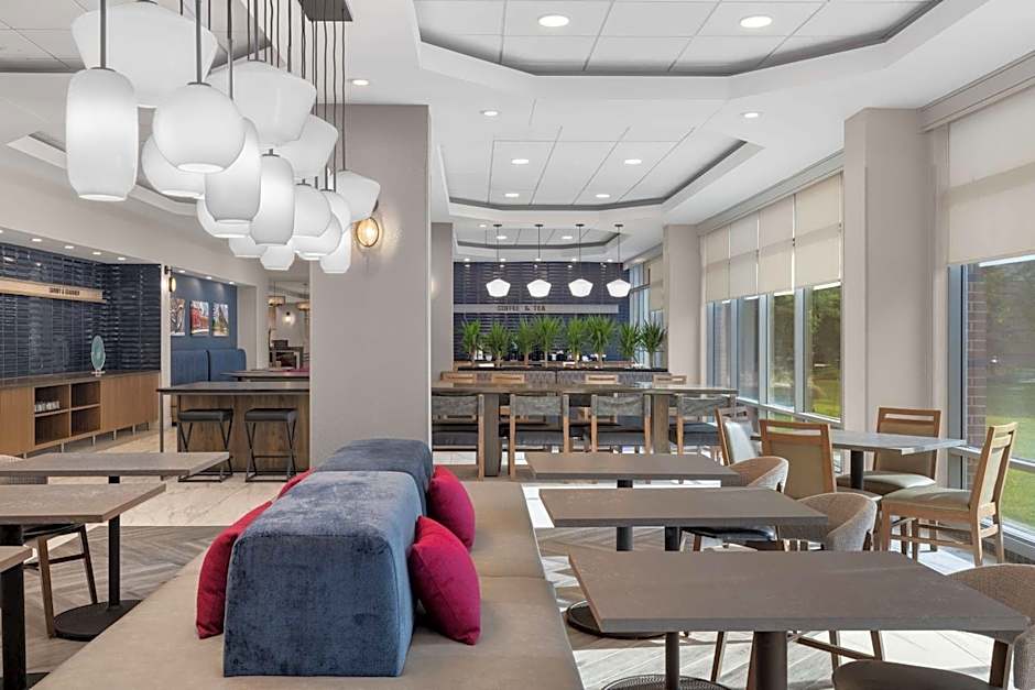 Hampton Inn & Suites Downers Grove Chicago