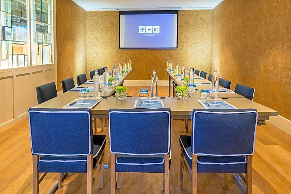 H10 Puerta de Alcala