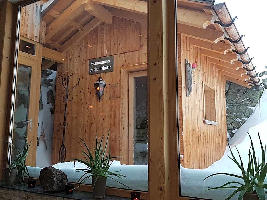 Apart-Garni Motnaida